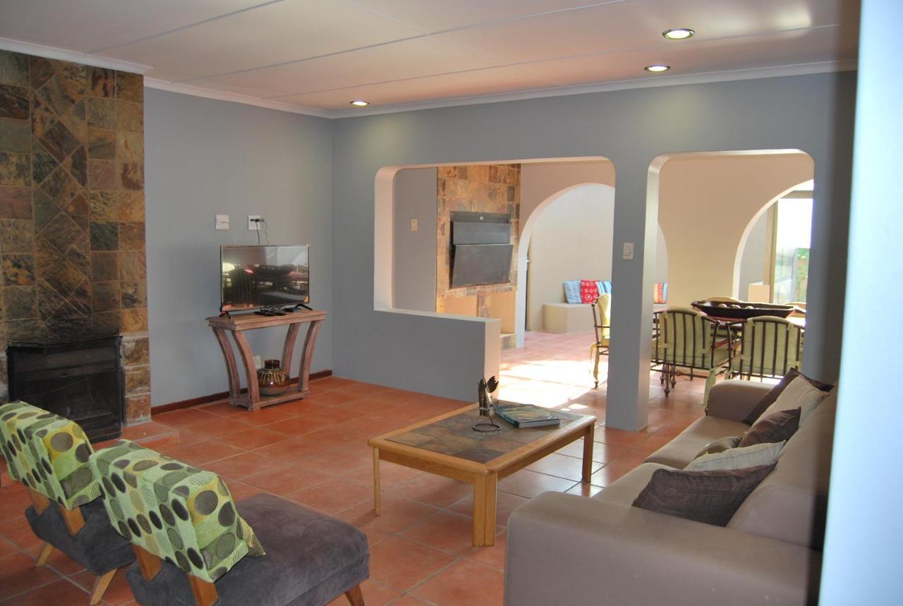 14 Cluster House & Studio George Extérieur photo